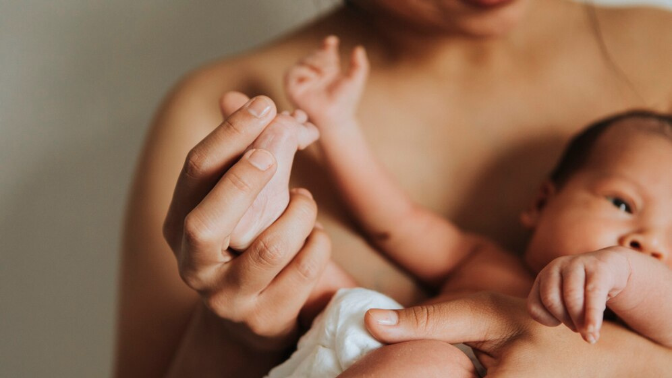 mother and child used Erbaviva organic skincare